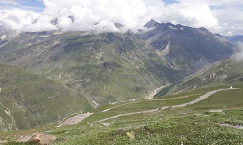 Sarahan Sangla Kalpa Kaza Manali Taxi Tour